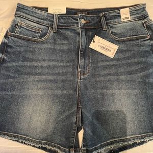 NWT JUDY BLUE shorts